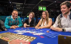 m444 Game Show Tables